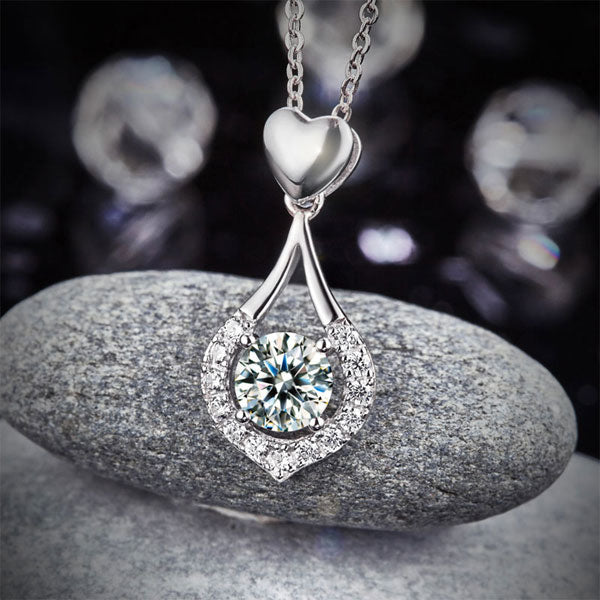Dancing Stone Heart Tear Drop Pendant Necklace 925 Sterling Silver XFN8134