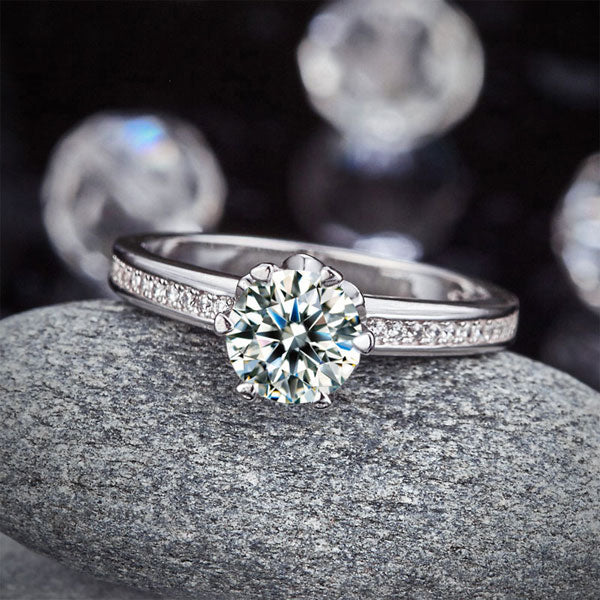6 Claws 925 Sterling Silver Wedding Promise Engagement Ring 1.25 Ct Simulated Diamond Jewelry XFR8257