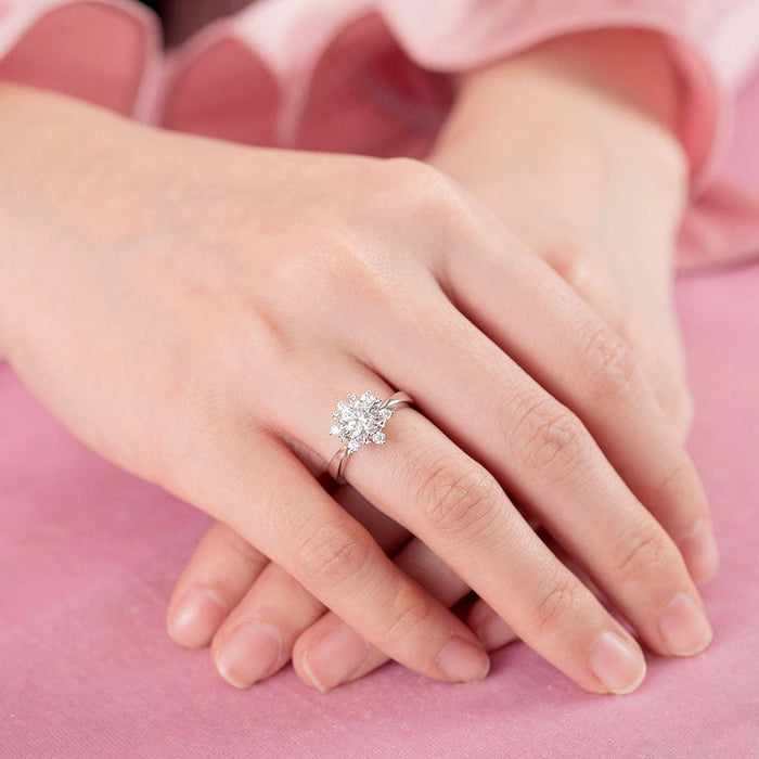 1 Carat Moissanite Diamond Flower Engagement 925 Sterling Silver Ring MFR8338