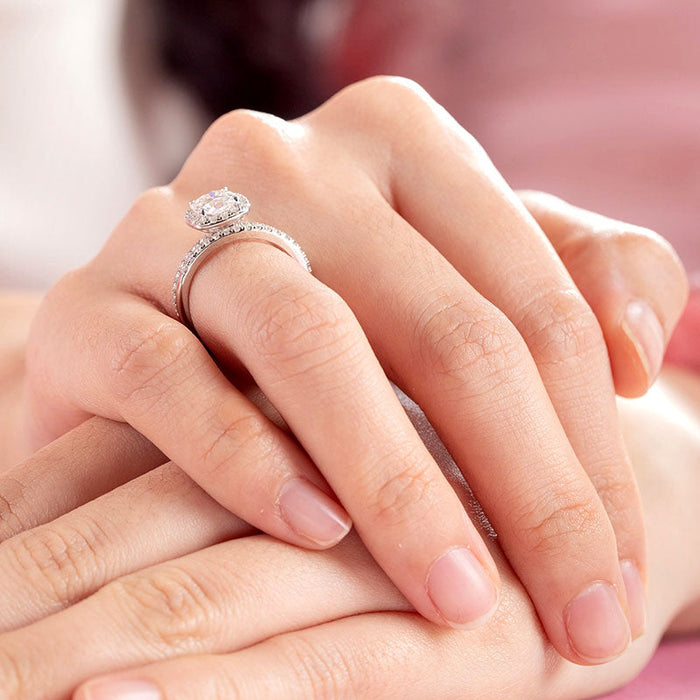 Cushion Cut 1 Carat Moissanite Diamond  Ring Set (1 pcs / 2 pcs) 925 Sterling Silver MFR8364