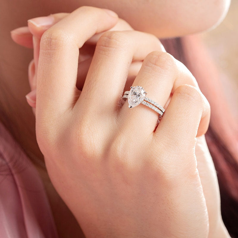 2 Carat Pear Cut Moissanite Diamond  Ring Set (1 pcs / 2 pcs) 925 Sterling Silver MFR8367