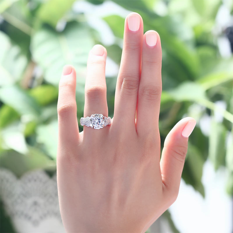 Vintage Victorian Style 2 Carat Simulated Diamond Solid 925 Sterling Silver Wedding Engagement Ring XFR8088